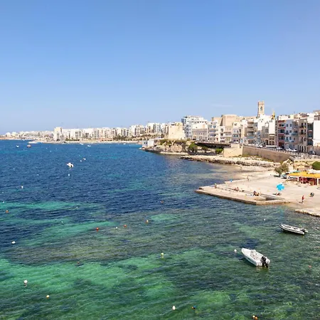 Stylish In Bay Square 2 *