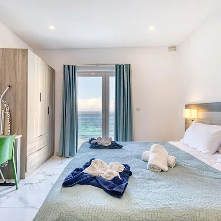 Stylish In Bay Square 2 Apartment St. Paul's Bay